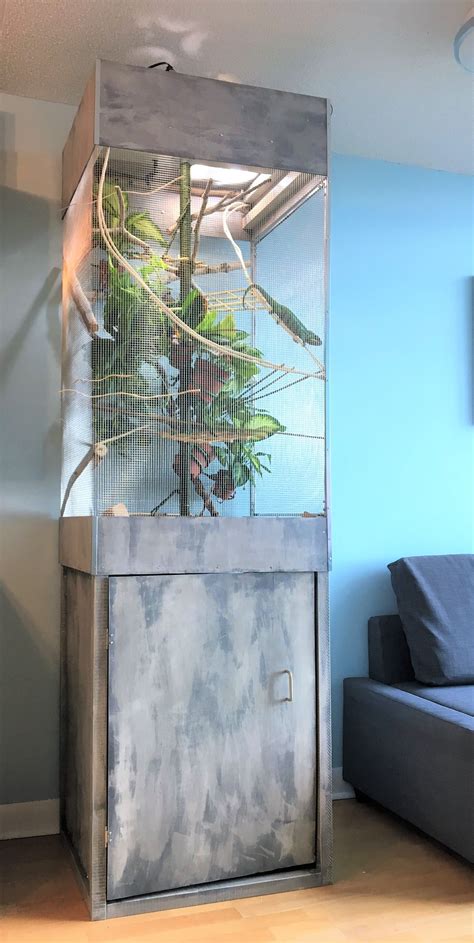 chameleon enclosure stand